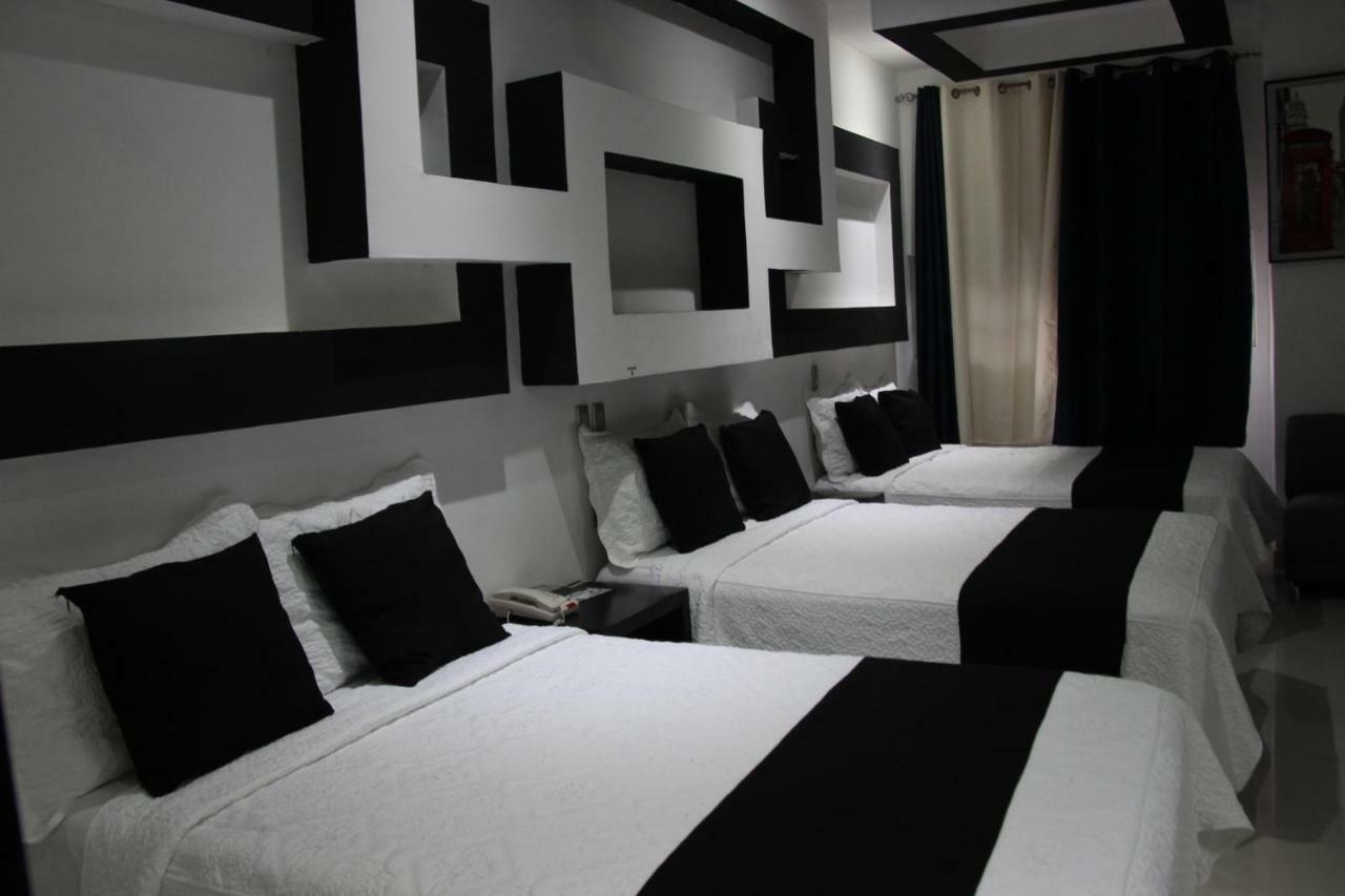 Hotel Dluxe San Juan de los Lagos Buitenkant foto