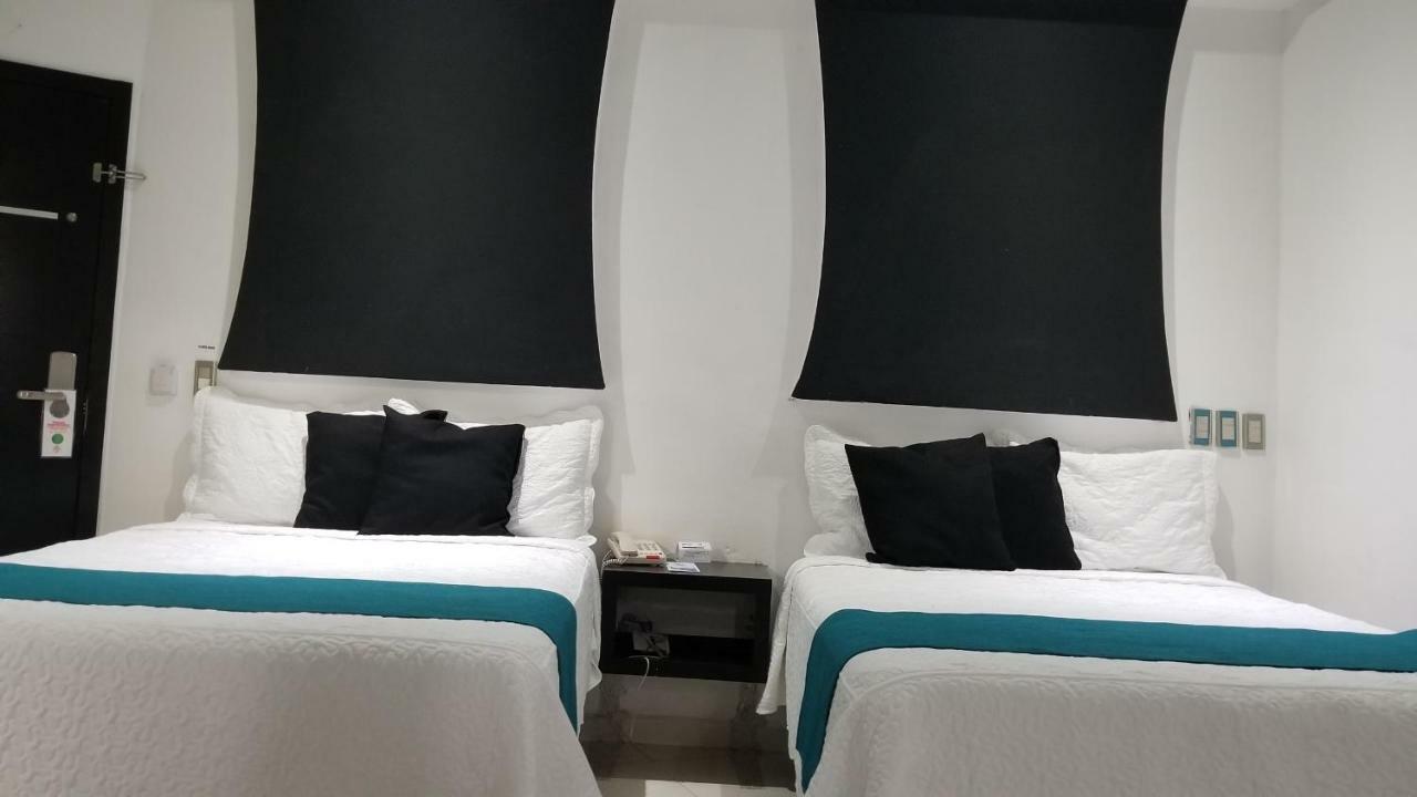 Hotel Dluxe San Juan de los Lagos Buitenkant foto