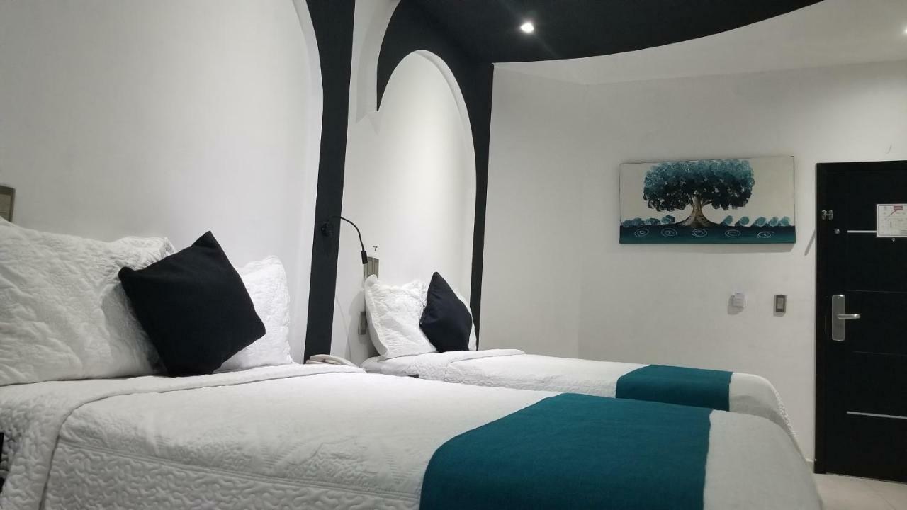Hotel Dluxe San Juan de los Lagos Buitenkant foto