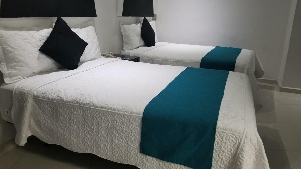 Hotel Dluxe San Juan de los Lagos Buitenkant foto