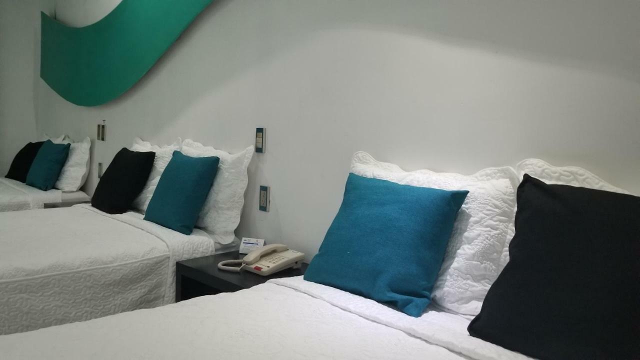 Hotel Dluxe San Juan de los Lagos Buitenkant foto