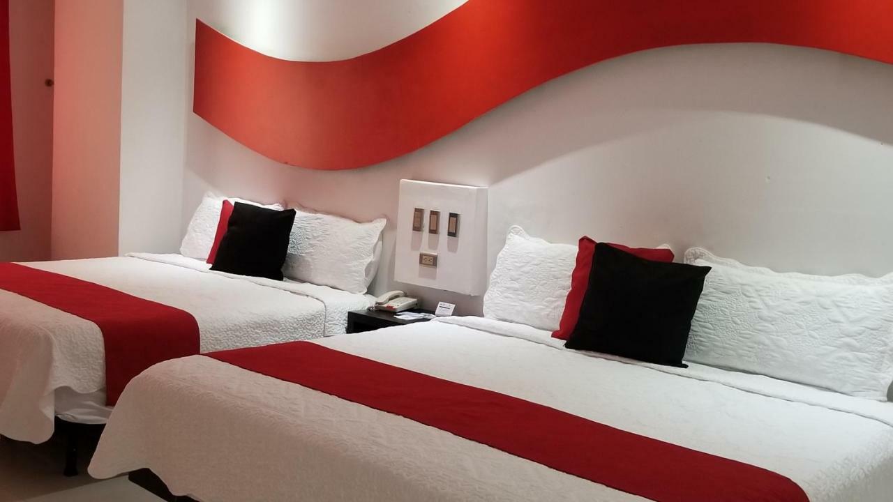 Hotel Dluxe San Juan de los Lagos Buitenkant foto