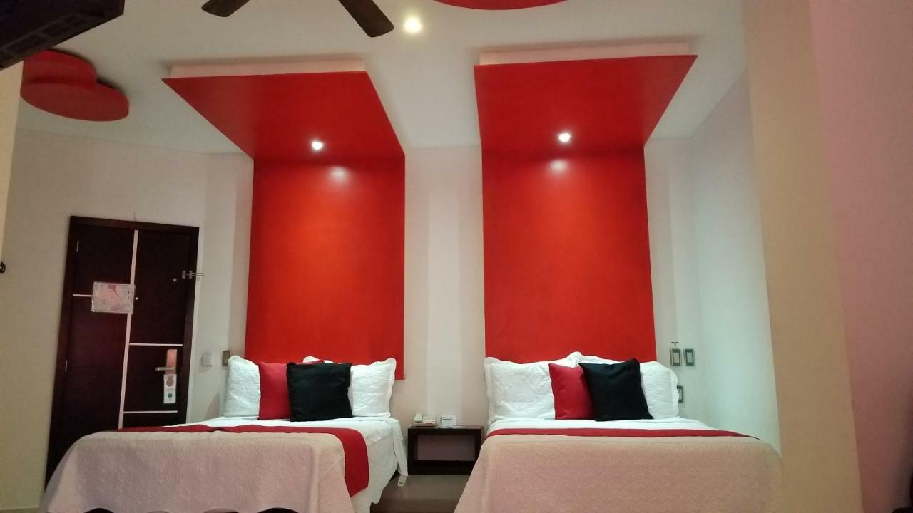 Hotel Dluxe San Juan de los Lagos Buitenkant foto
