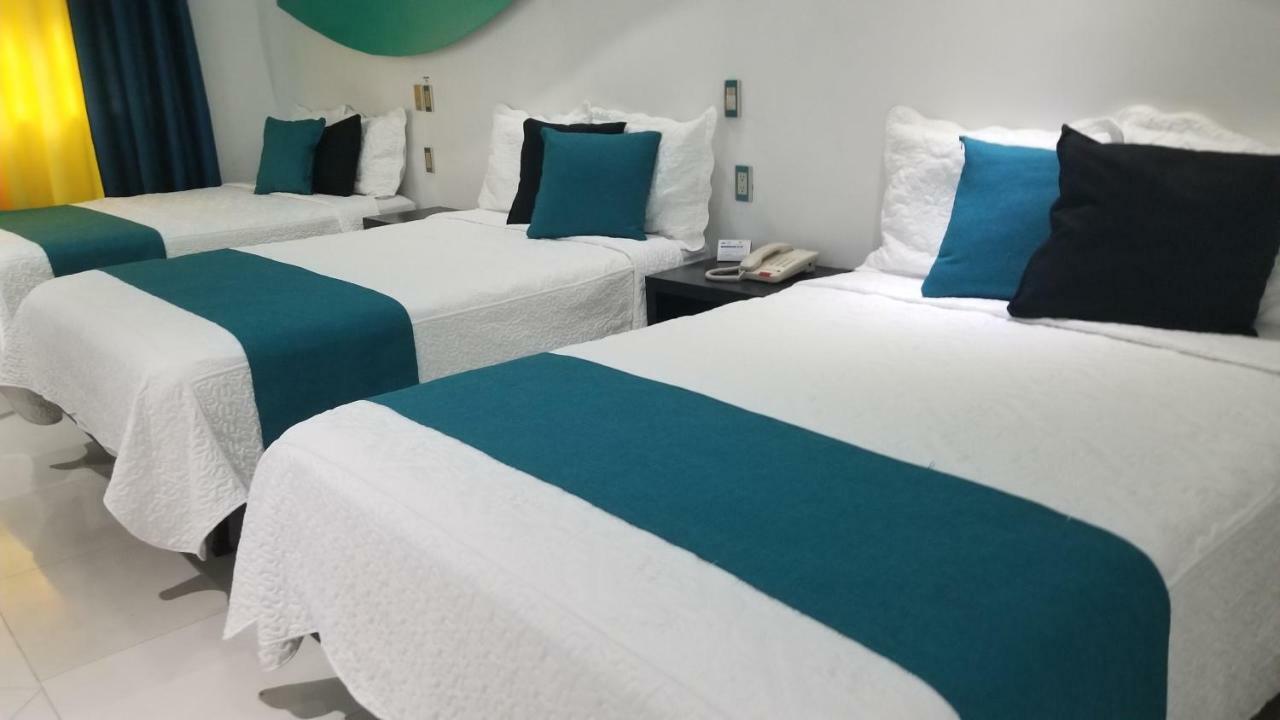 Hotel Dluxe San Juan de los Lagos Buitenkant foto